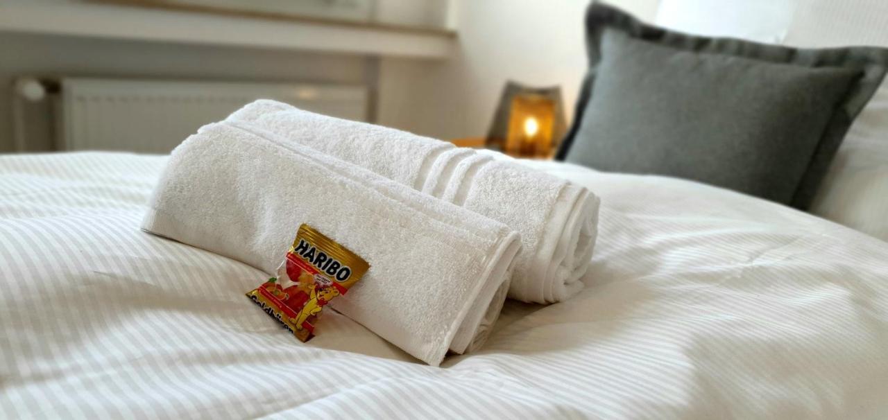 Citychalet-Uni- Boxspringbett Kueche-Ruhig-Parkplatz Bochum Luaran gambar